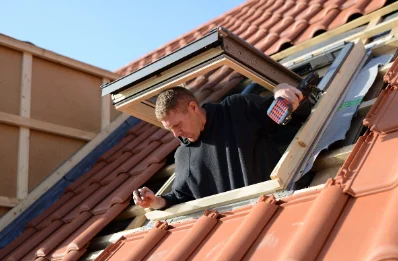 Pose de fenêtres de toit Velux aux Ifs